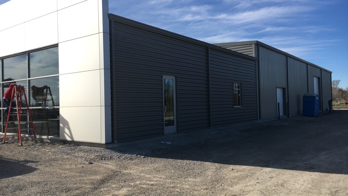 cox motors exterior side